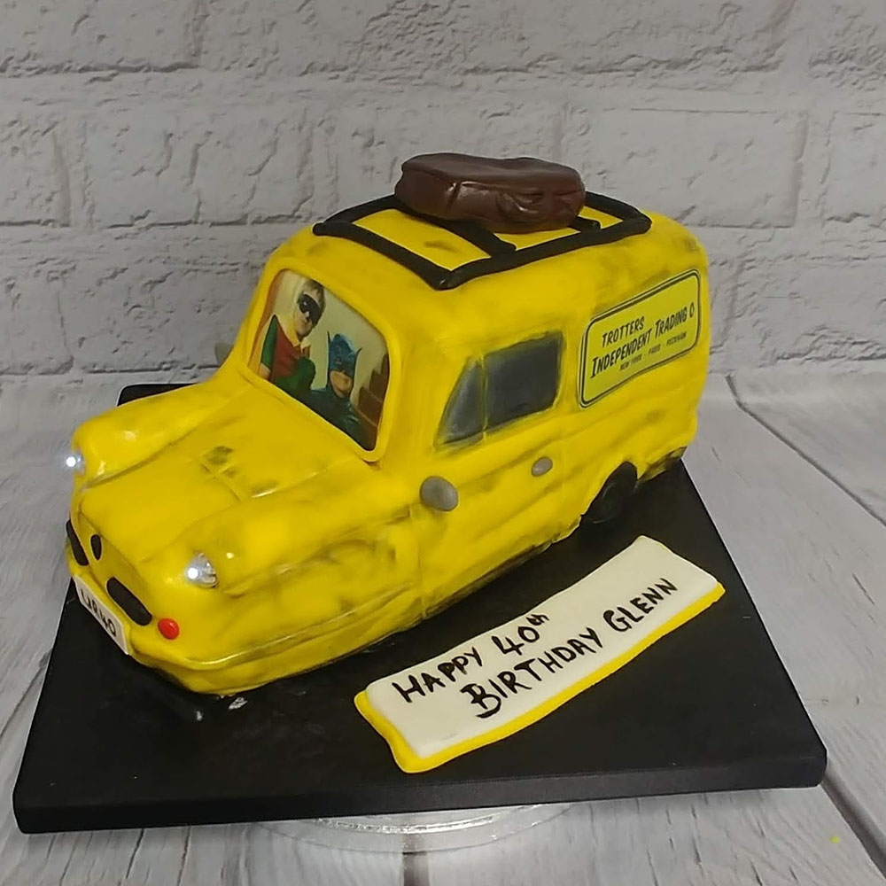 vehicle cake - Caketastic Creations